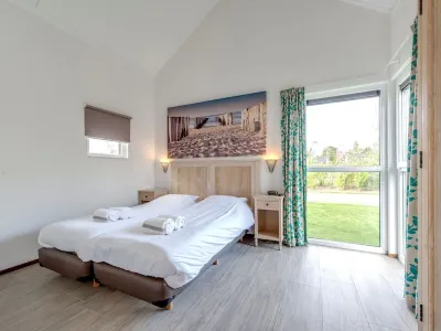Detached Single Story Holiday Home Near the Sea