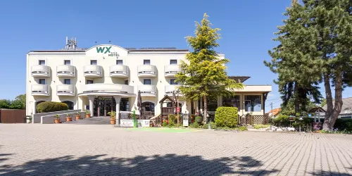 WX 호텔 - 3성급