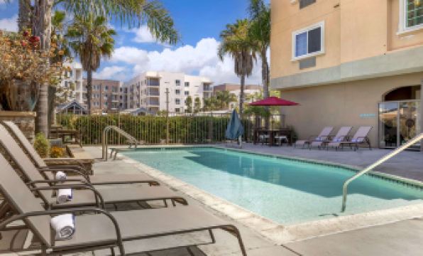 Best Western Plus Oceanside Palms