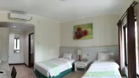 Green Garden Hotel
