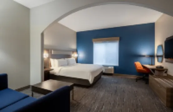 Holiday Inn Express VANCOUVER NORTH - SALMON CREEK by IHG