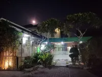 Hotel Seruni Hotels in 