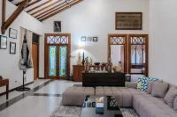 Omah Sawo Guesthouse Jogja