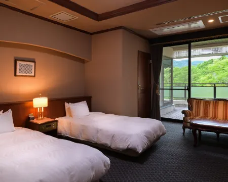 Fukuroda Onsen Omoide Romankan Hotels in Daigo