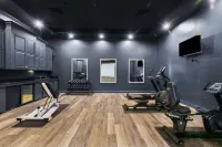 Mulberry, a Wyndham Hotel - Gym