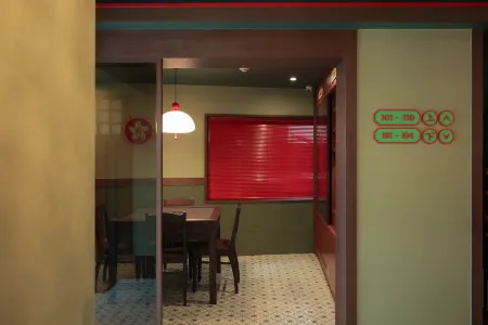 Stay Passport Hongkong Goseong Отели в г. Косон