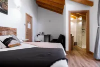 Posada Rural Fuente Juliana Hotels in 