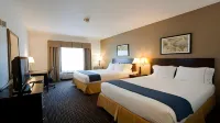 Holiday Inn Express & Suites Chicago-Deerfield/Lincolnshire Hotels in Bannockburn