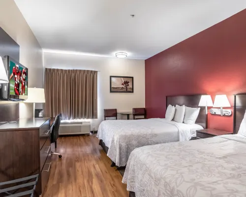 Red Roof PLUS+ Houston - Energy Corridor Hotels near Energy Corridor