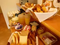 โรงแรม 1-2-3 ชิมาดะ