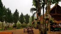 Tent Stay in Chiang Rai Các khách sạn ở Wiang Chiang Rung