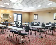 Comfort Suites