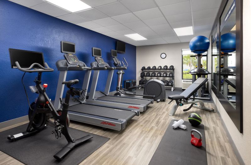 Hampton Inn Naples-Central photo 2