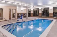 Fairfield Inn & Suites Coralville Các khách sạn ở Coralville
