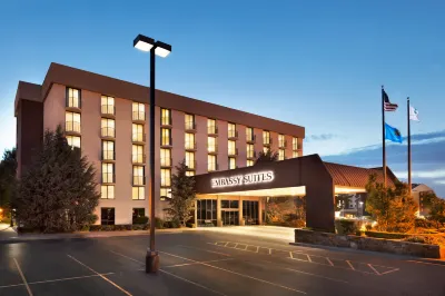 Embassy Suites by Hilton Oklahoma City Will Rogers Airport Hotels in der Nähe von The Villas at Stonelake