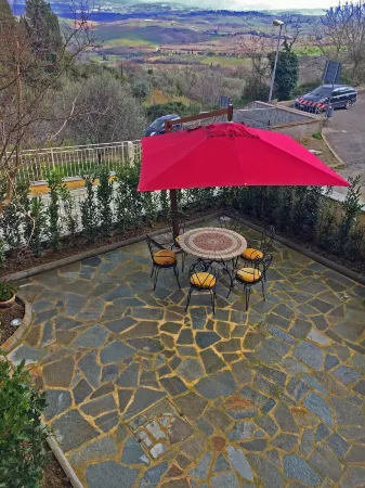 Apartment Teatro - Holidays live here Отели в г. Кьянни