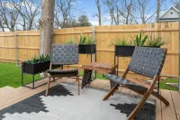 Cozy Home in Downtown McKinney with Backyard