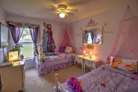 Adventure Villa - WOW Pool & SPA - All Vacation Themed + Beauty & Beast Dining