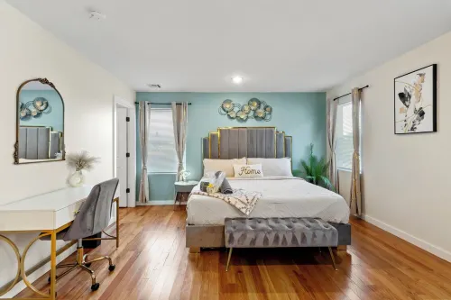 Contemporary 3bds near NYC / EWR with free parking