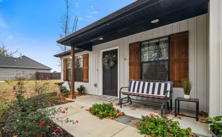 The Cottage Down Under: Bike In/Out - Southern BV