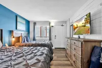 NEW! 10th Floor! Tip-Sea Turtle, Beach View! Hotels in 