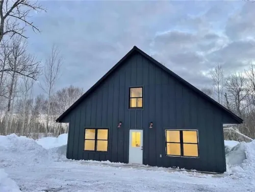 Lou's Lodge