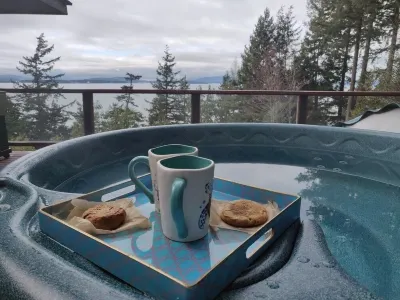 Cozy hidden gem tucked away where the mountains meet the sea.