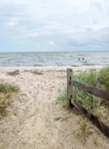 Bayfront Condo on the Beach !   10 min from Cape May Hotels in Villas