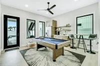 New 3800sf custom home with unobstructed ocean views and private pool