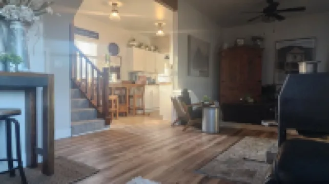 Cozy Romatic Family Mountain Retreat Close to ALL!!