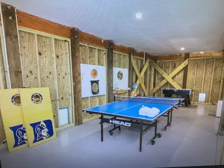 6 Bed 5 Bath Ocean Views, Elevator, 2 masters Suites, & Community Pool