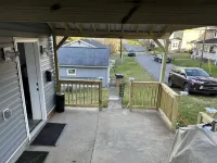 Quite and Peaceful Modern Home Away From Home in the Mountain State!!!!