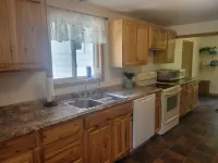 Cheerful three bedroom home with pool