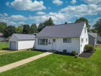 The Huddle House: HOF Home Made for Families