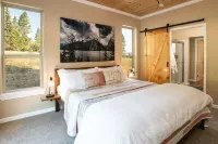 Refined Living Surrounded by Beautiful Scenery and Amazing Wildlife - Feriehus