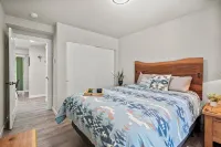 Cabin at Rainier: New-AC-WiFi-Lg. Yard