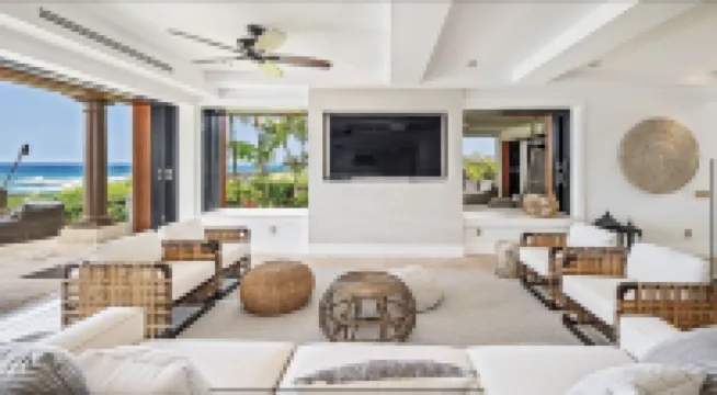 Luxury Oceanfront Estate