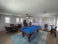 6Br 5BA, Huge Canopy, Pool Spa, Indoor, Outdoor Games, Pickleball, Much More!