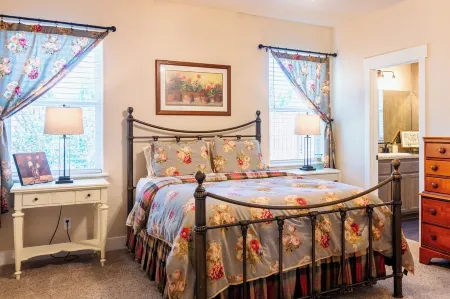 Cottage Style Mountain Getaway