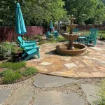 Sunset Cottage Blocks from Downtown