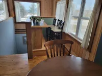 Cozy home centrally located with view of lake Superior and comfy beds!