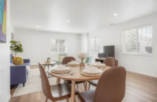 Newly Remodeled Walkout Basement w/ Private Entry, full kitchen, private W/D