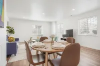 Newly Remodeled Walkout Basement w/ Private Entry, full kitchen, private W/D