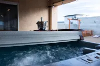 Casa De Monteagle, Serene, Spacious, 2Master Suites K/K , HotTub, Pets, Close