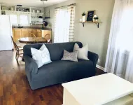 Cozy Country Cottage is family friendly, small taste of country close to town.