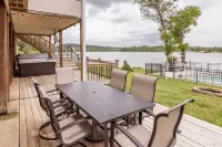 The All Seasons Resort features pool and hot tub on River