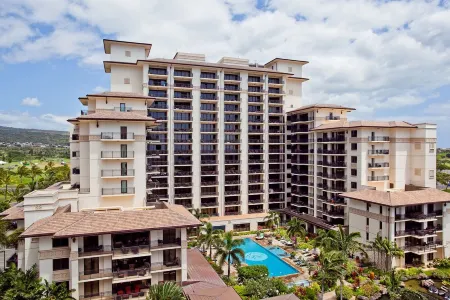 Luxurious, Spacious, High-end Beachfront Vacation Villa Free Parking Отели рядом с достопримечательностью «KA WA‘A, a Luau at Aulani»