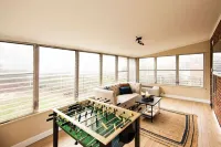 Bellsworth Bungalow Hotels in Mehlville