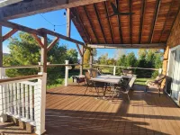 Private Finger Lakes Getaway with a Pool, Hot Tub, and Sauna, Timber Frame Porch Hotels in Conesus
