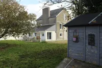 Comfortable house (10 persons), 1,5 km from the sea (Finistère Sud - Bretagne)